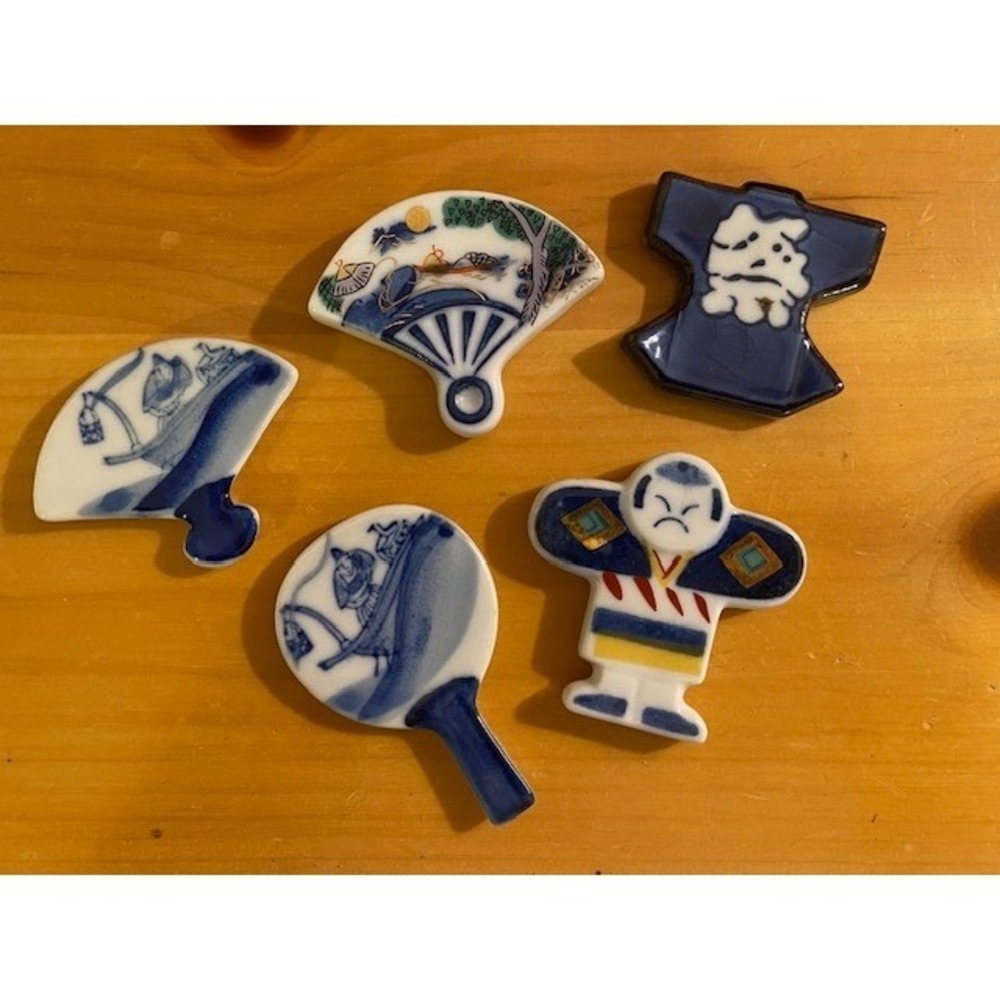 Vintage Japanese Chopstick Rests Set of 5 Rare Blue White Porcelain Fan Kimono